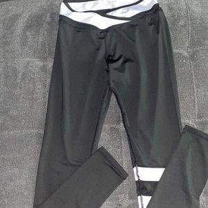 Black and white leggings